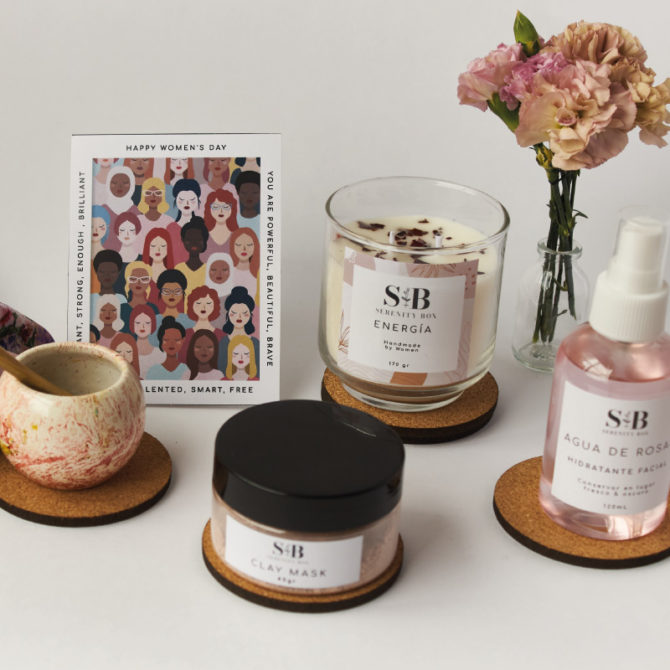 WOMEN BOX